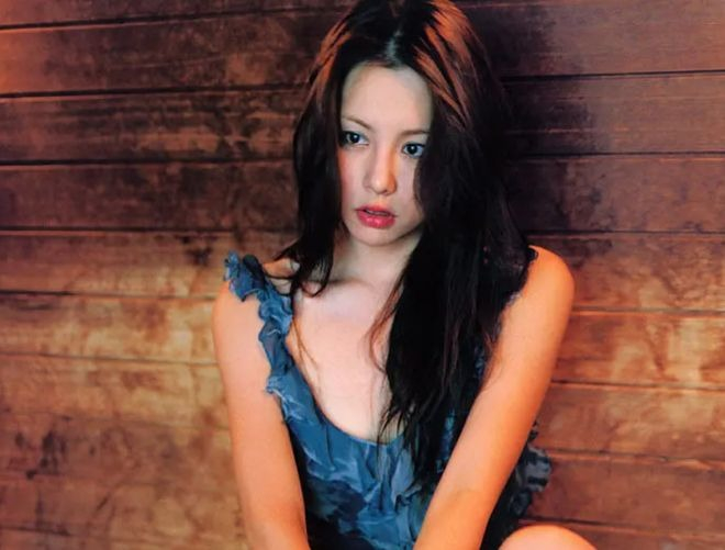 "Nữ diễn viên phim giờ vàng" bị khám nhà ra chất cấm, đối diện nguy cơ tù tội image 3 1760191294843 1760191295 093154 1769090218644 17690902190951853978680