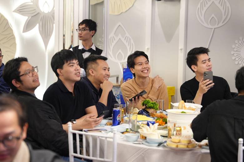 Offline Võ Lâm Truyền Kỳ 2.0 PC quy tụ hàng trăm game thủ, mở màn năm mới đầy cảm xúc image 4