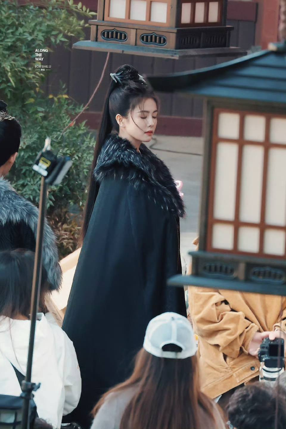 Hot nhất lúc này là phim cổ trang đang khiến 2 triệu người mê đắm: Nam chính xé truyện bước ra đẹp không góc chết- Ảnh 3.