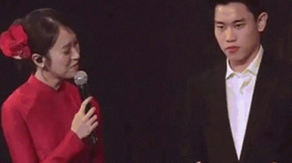 MC Khánh Vy và Đình Bắc 'bắn' tiếng Nghệ An gây sốt mạng xã hội image dai dien gif845 167 0 411 390 crop 17705392404051502931234 1770541876 470 width740height495 gif2mp4 auto cropjpg