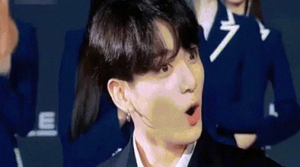 Màn diễu hành chưa từng có image dai dien gifbtsdieuhanh 1770429386 17 width740height495 gif2mp4 auto cropjpg