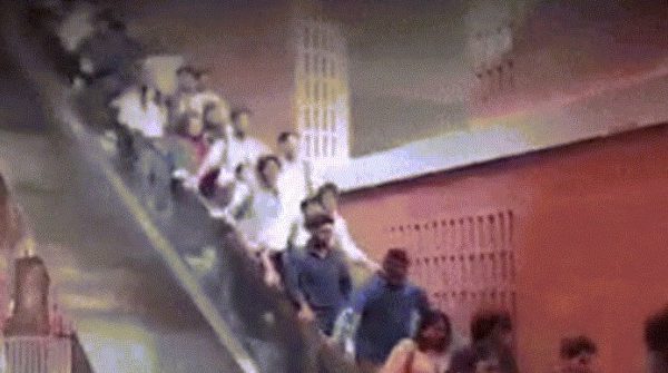 Video thang cuốn tăng tốc như tàu lượn ở đại học Bangladesh, sinh viên “hú hồn” image dai dien gifsvhethon 1766046255 434 width740height495 gif2mp4 auto cropjpg