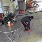 Thót tim cảnh người đàn ông Tây Ninh tay không bắt rắn 1,5m giữa sân nhà image dai dien gify ninh tay khong bat ran 15m giua san nha 2192 1765711152 852 width740height495 gif2mp4 auto cropjpg