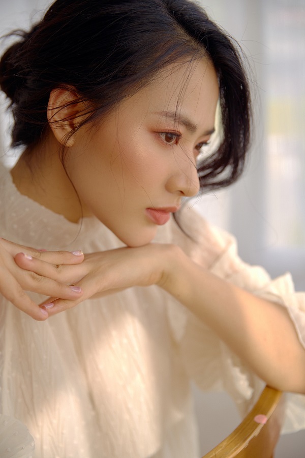 Mỹ nhân Việt được khen đẹp hơn cả Lưu Diệc Phi và Baifern Pimchanok, chiếm hết may mắn trên đời nhưng vẫn thiếu 1 điều- Ảnh 1.