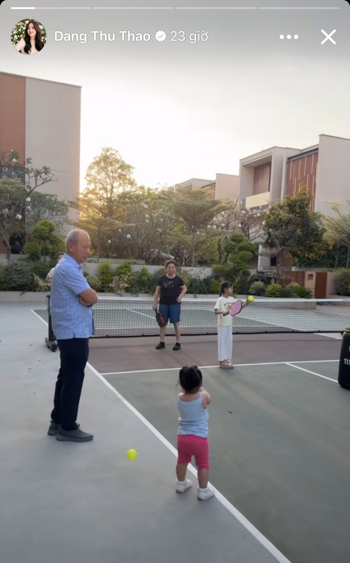 Hoa hậu Đặng Thu Thảo dạo này lạ quá?- Ảnh 2. Hoa hậu Đặng Thu Thảo dạo này lạ quá?- Ảnh 2.