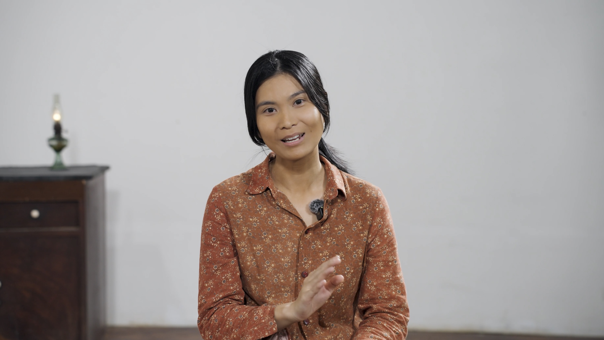 1 nữ diễn viên Việt khóc nức nở đòi bỏ vai, còn đẩy ngã bạn diễn bị thương vì quá áp lực- Ảnh 3.