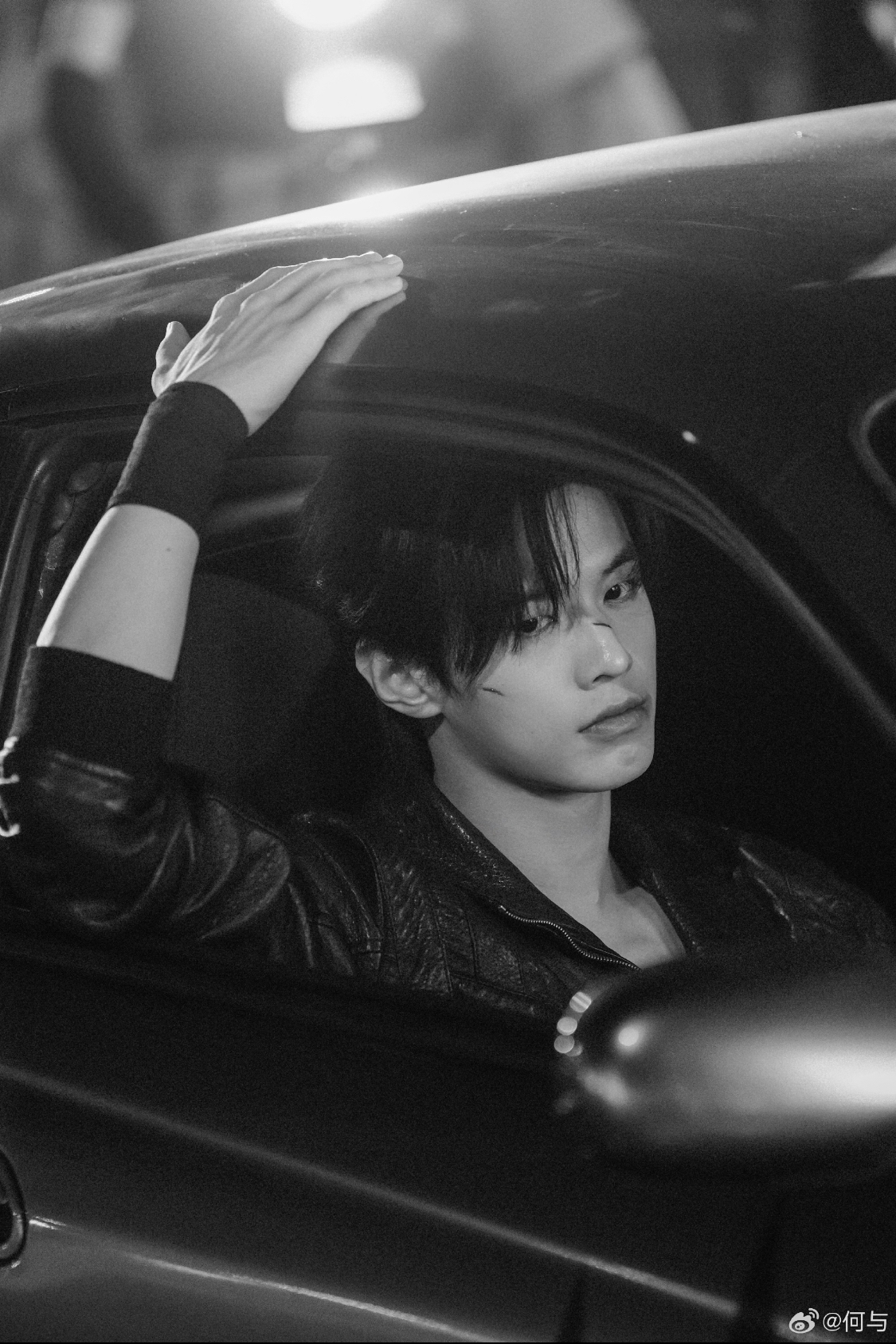 Làm sửa xe thôi ai mượn đẹp thế này hả trời: Visual mướt mắt thôi rồi, át vía hết minh tinh điện ảnh mất- Ảnh 5.