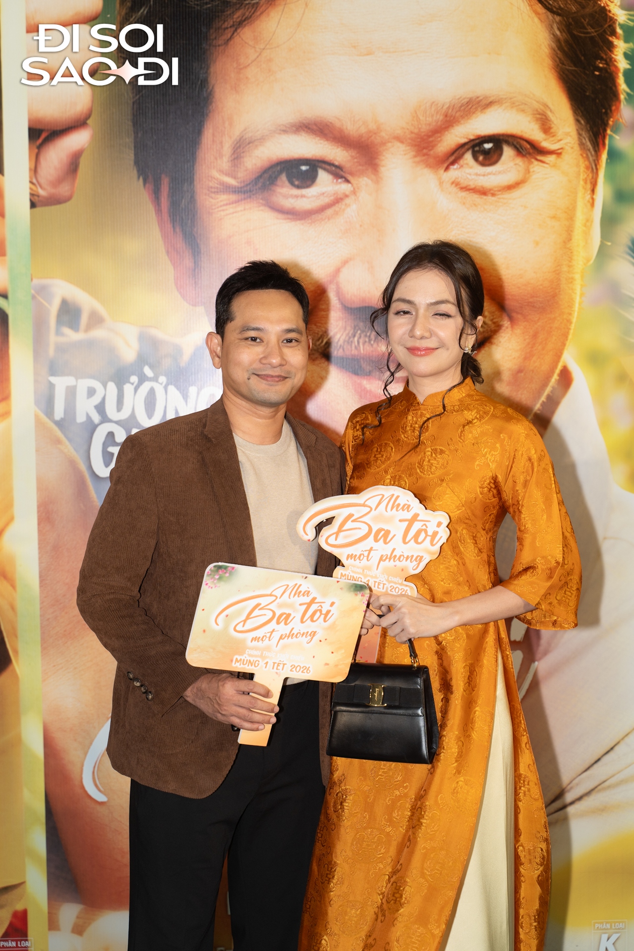 Thảm đỏ HOT nhất hôm nay: Nhã Phương - Midu đẹp mướt mượt thấy là mê, Hiền Hồ nhợt nhạt kém sắc không ngờ- Ảnh 14.