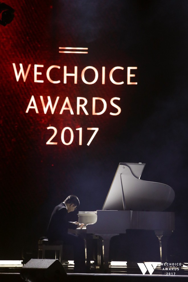 Những khoảnh khắc lịch sử Vbiz không bao giờ có thể lặp lại chỉ có tại WeChocie Awards- Ảnh 1. Những khoảnh khắc lịch sử Vbiz không bao giờ có thể lặp lại chỉ có tại WeChocie Awards- Ảnh 1.