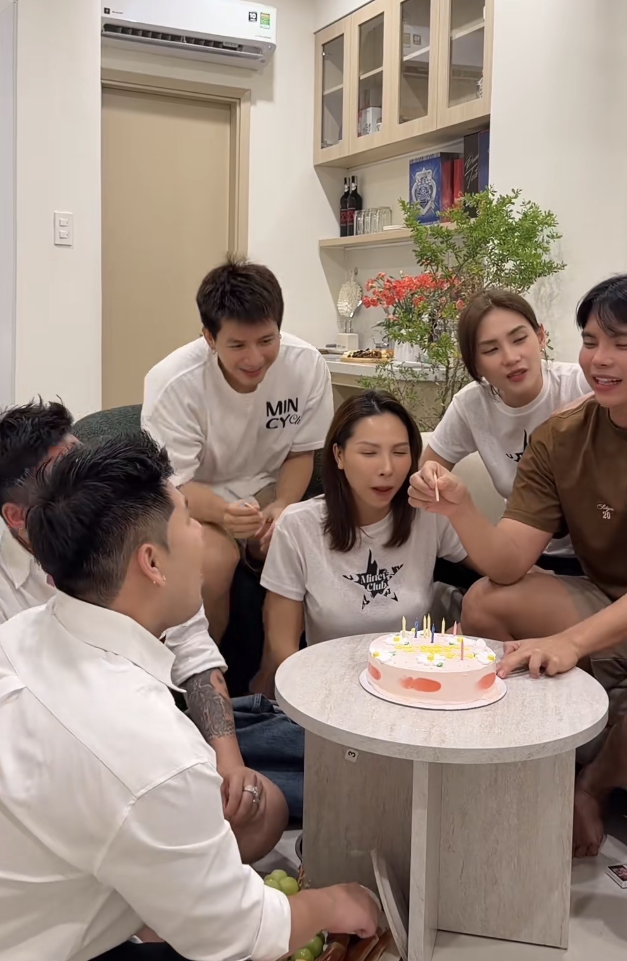 Sao Việt làm gì tối 31/12/2025?- Ảnh 7.