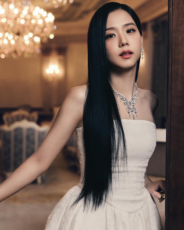 Jisoo (BLACKPINK) nên dừng lại- Ảnh 4.