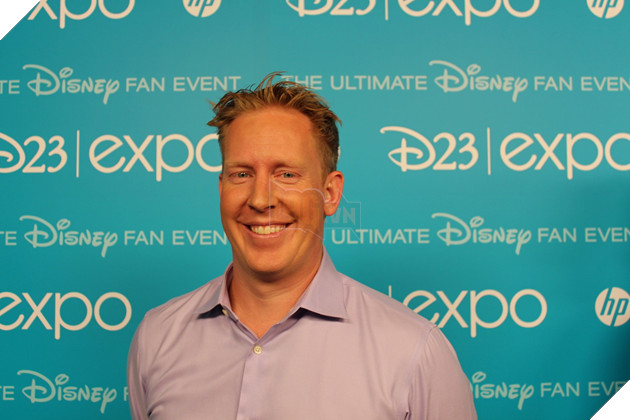 Hình ảnh về đạo diễn Jared Bush.