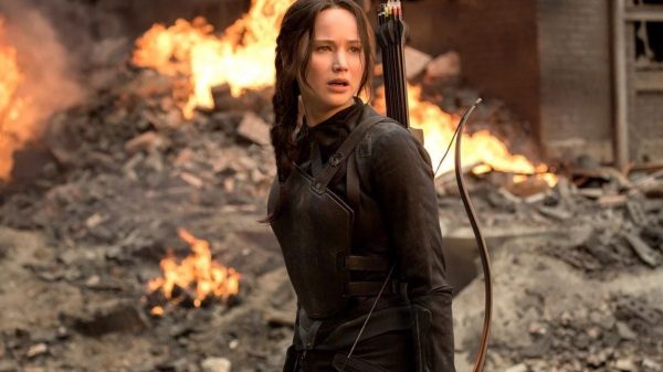 Sao Nữ Jennifer Lawrence Úp Mở Xác Nhận Trở Lại Hunger Games jennifer lawrence hunger games rfxvjpg