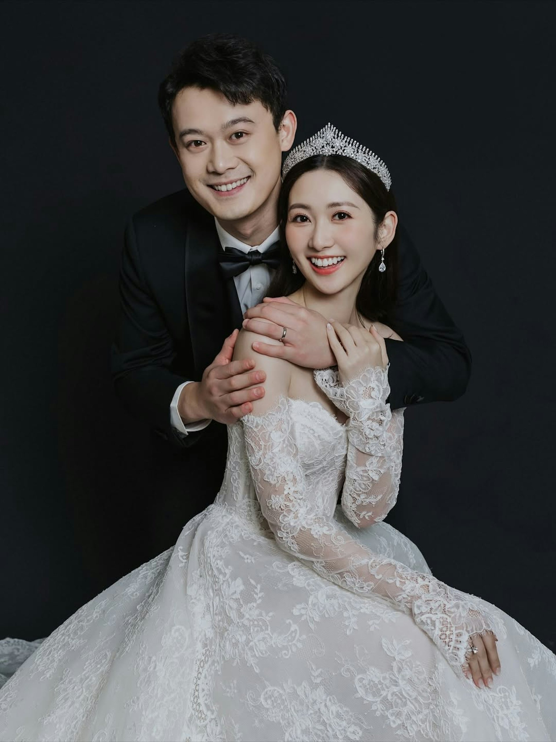 Mỹ nhân khiến tình cũ cạo đầu đi tu đã sinh con gái đầu lòng, làm đám cưới với CEO 3 tập đoàn tối qua- Ảnh 11.