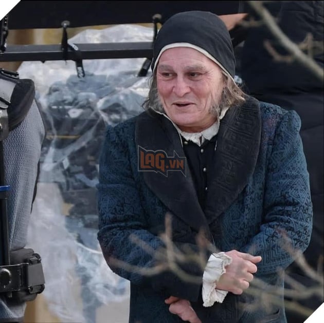 Hình ảnh sao nam Johnny Depp trong phim A Christmas Carol khiến khán giả bất ngờ.
