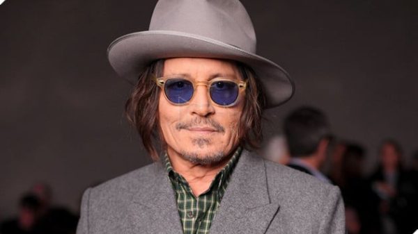 Diễn Viên Johnny Depp Shocks With His Unusual Look n A Christmas Carol. johnny depp 03 ptbu