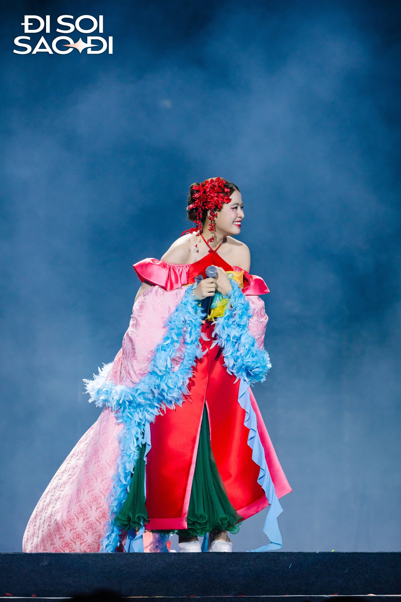 Bắt cận visual Hoàng Thùy Linh qua camera thường, 1 chi tiết trên gương mặt gây chú ý- Ảnh 6.