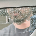 Nữ ca sĩ hạng A bị cướp tấn công đập vỡ cửa kính ô tô, tình trạng hiện tại ra sao? kahi 17667327378951278814002 5 0 290 544 crop 17667327743201584507615gifpng