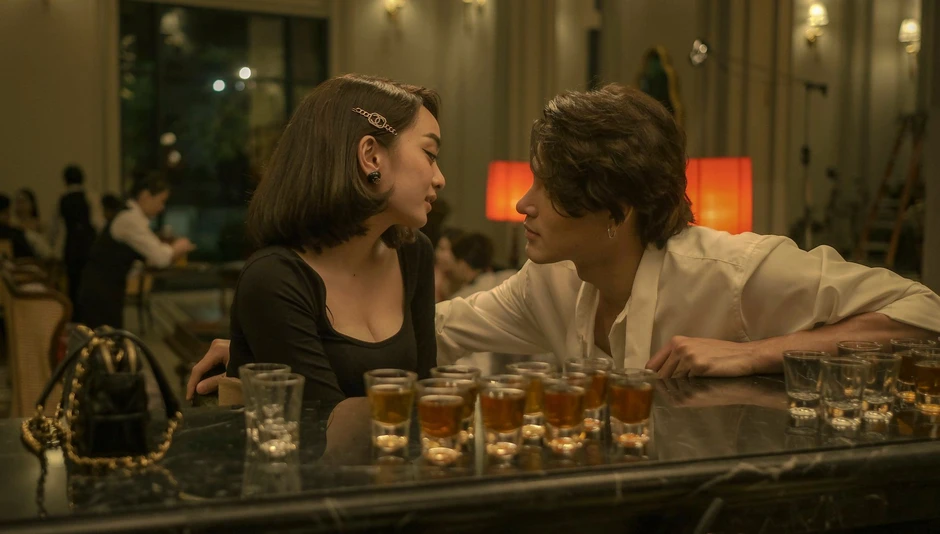 "Bạn trai" Đoàn Thiên Ân: Cao 1m85 body chuẩn tạc tượng, từng bị đồn yêu Kaity Nguyễn