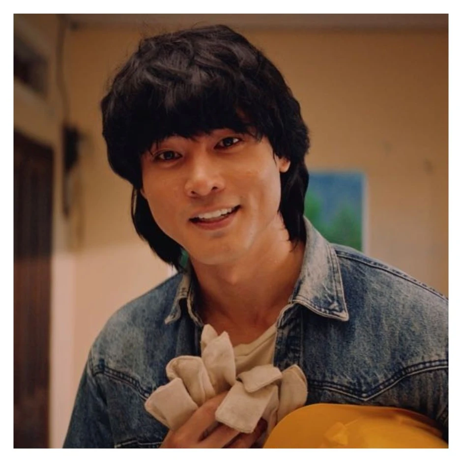 "Bạn trai" Đoàn Thiên Ân: Cao 1m85 body chuẩn tạc tượng, từng bị đồn yêu Kaity Nguyễn