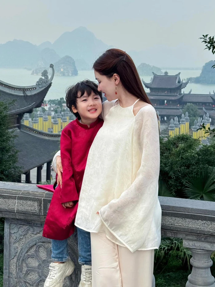 "Hoà Minzy sinh con gái" lọt tìm kiếm, chuyện gì đây? "Hoà Minzy sinh con gái" lọt tìm kiếm, chuyện gì đây?