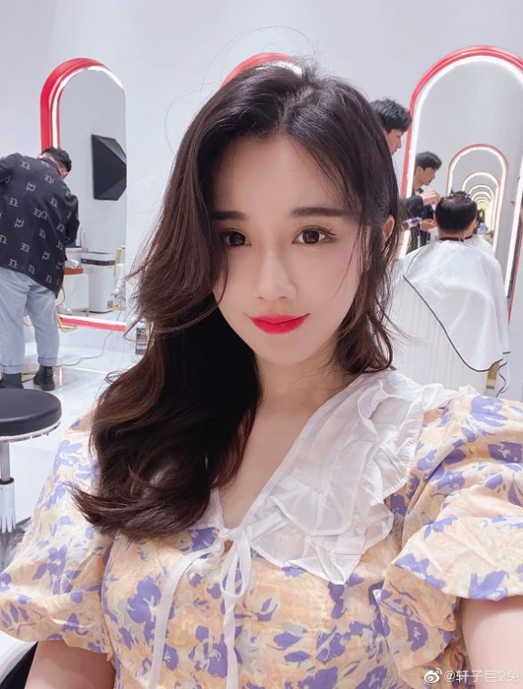 "Uổng phí nhan sắc": Mỹ nhân streamer gây sốc khi thừa nhận vẫn độc thân, tuyên bố "lãng phí gen tốt" khiến fan ngỡ ngàng! "Uổng phí nhan sắc": Mỹ nhân streamer gây sốc khi thừa nhận vẫn độc thân, tuyên bố "lãng phí gen tốt" khiến fan ngỡ ngàng!