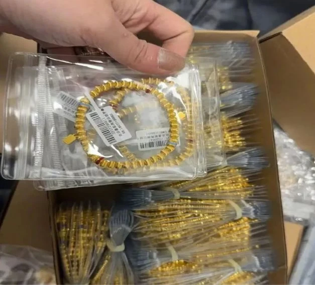 1 nhân viên kho mới đi làm 6 tháng đã trả hết nợ 400 triệu đồng, liên tục nhận số tiền 7,8 tỷ đồng chuyển vào tài khoản