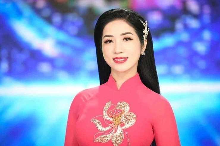 3 ca sĩ có bằng tiến sĩ, dạy cùng một trường nổi tiếng cả nước biết