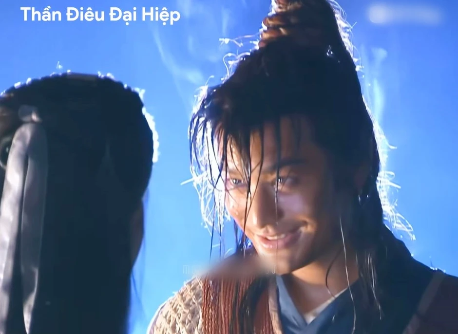 Video 30 giây gây tranh cãi của Lưu Diệc Phi và Huỳnh Hiểu Minh khiến cư dân mạng rùng mình