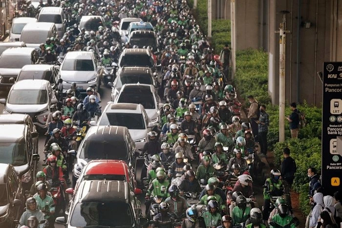7 Triệu Người Bỏ Nghề Tài Xế Công Nghệ: Vì Sao 'Anh Hùng Kinh Tế' Chỉ Kiếm Được Vài Đô La Mỹ Mỗi Ngày 7 Triệu Người Bỏ Nghề Tài Xế Công Nghệ: Vì Sao 'Anh Hùng Kinh Tế' Chỉ Kiếm Được Vài Đô La Mỹ Mỗi Ngày