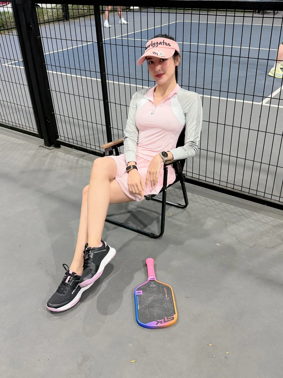 Á hậu Huyền My gặp tai nạn khi chơi pickleball Á hậu Huyền My gặp tai nạn khi chơi pickleball