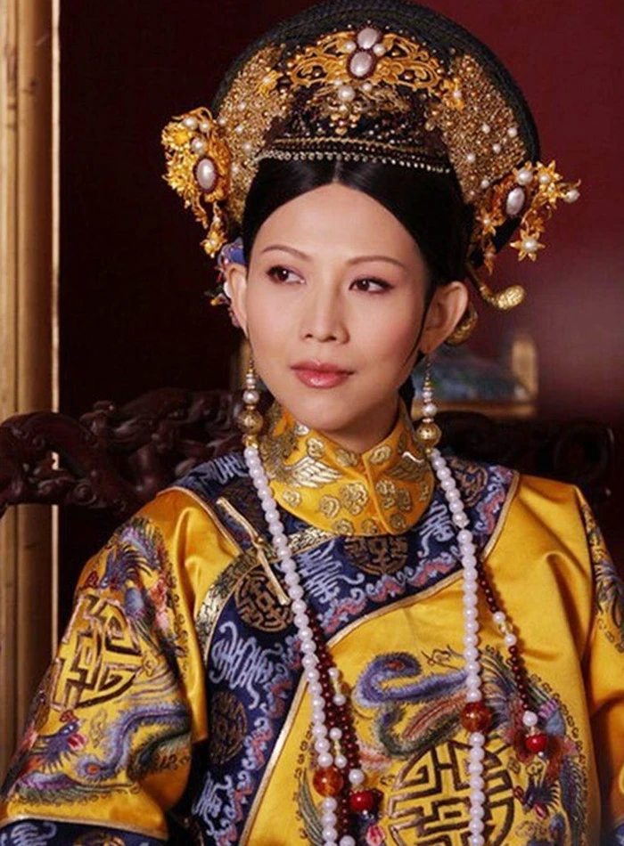 Á hậu làm nhân tình cho đại gia hơn 20 tuổi nhan sắc thay đổi gây sốc, đi thi hát tấu hài cả nước xem Á hậu làm nhân tình cho đại gia hơn 20 tuổi nhan sắc thay đổi gây sốc, đi thi hát tấu hài cả nước xem