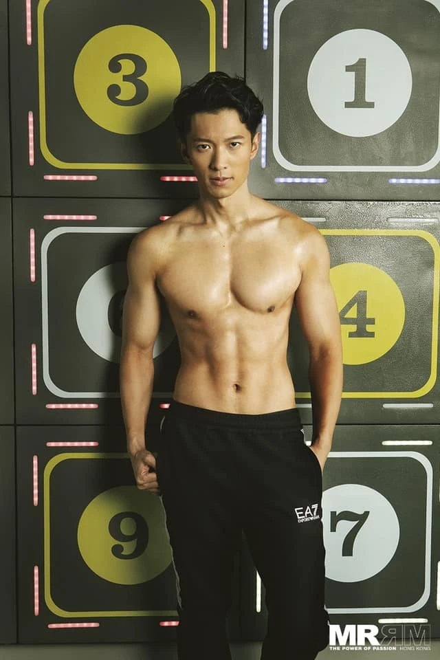 Ai có ngờ "nam vương tiêu tiền như rác" lại thê thảm thế này sau khi vợ CEO bị điều tra, phong tỏa tài sản