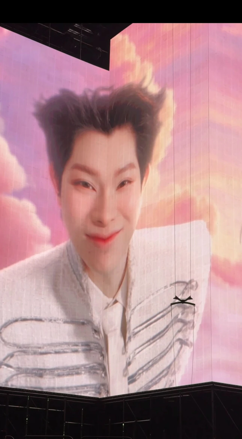 Ai đã hại Đức Phúc thế này?