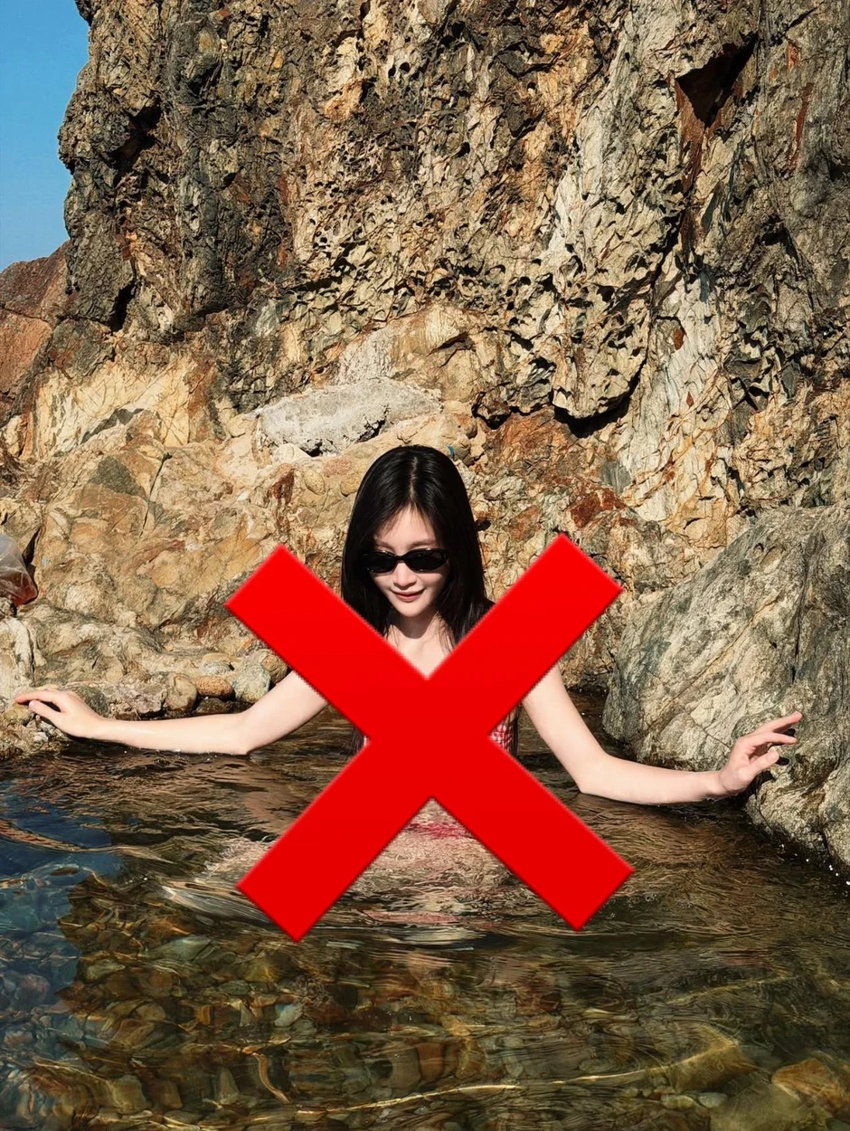 Ăn mặc phản cảm chụp ảnh ở nơi không phù hợp, nữ ca sĩ khiến CĐM bức xúc Ăn mặc phản cảm chụp ảnh ở nơi không phù hợp, nữ ca sĩ khiến CĐM bức xúc