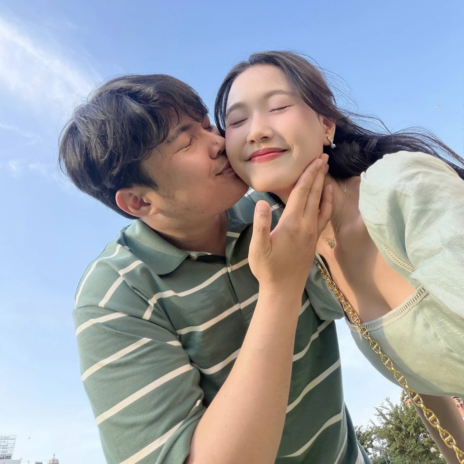 Andiez Nam Trương và Nhung Gumiho tung ảnh cưới lãng mạn, chốt ngày cưới vào cuối tháng 3