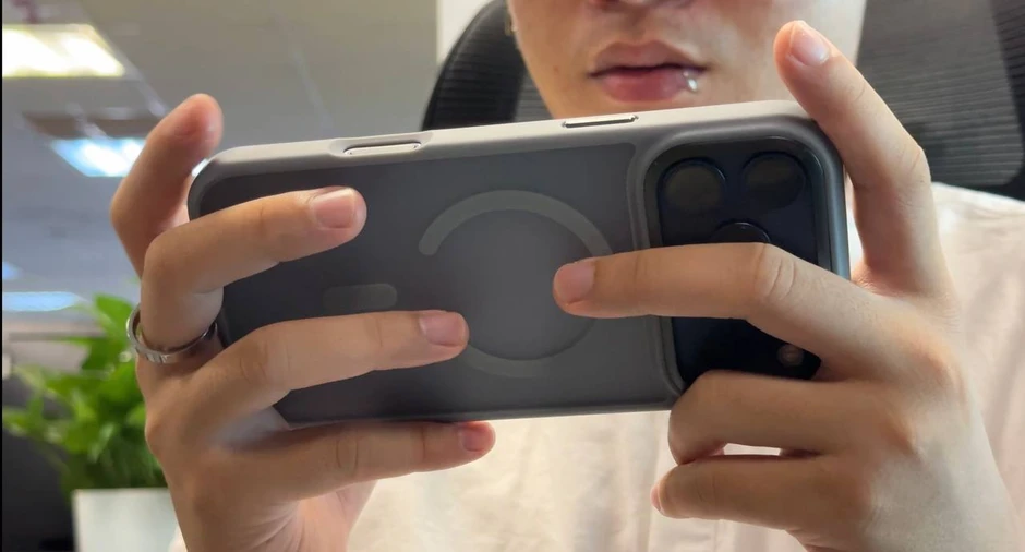 Bảng nhãn smartphone đầu năm 2026 gọi tên iPhone 17 Pro Max: Siêu phẩm Android đạt điểm 10 tuyệt đối vẫn phải ngậm ngùi đứng sau?