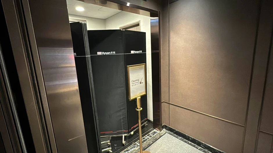 Bé sơ sinh tử vong trong thùng rác trung tâm thương mại, nữ giúp việc 34 tuổi bị bắt giữ