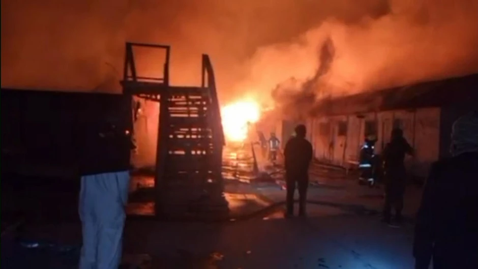 Bệnh viện ở thủ đô Afghanistan hứng không kích, 400 người thiệt mạng