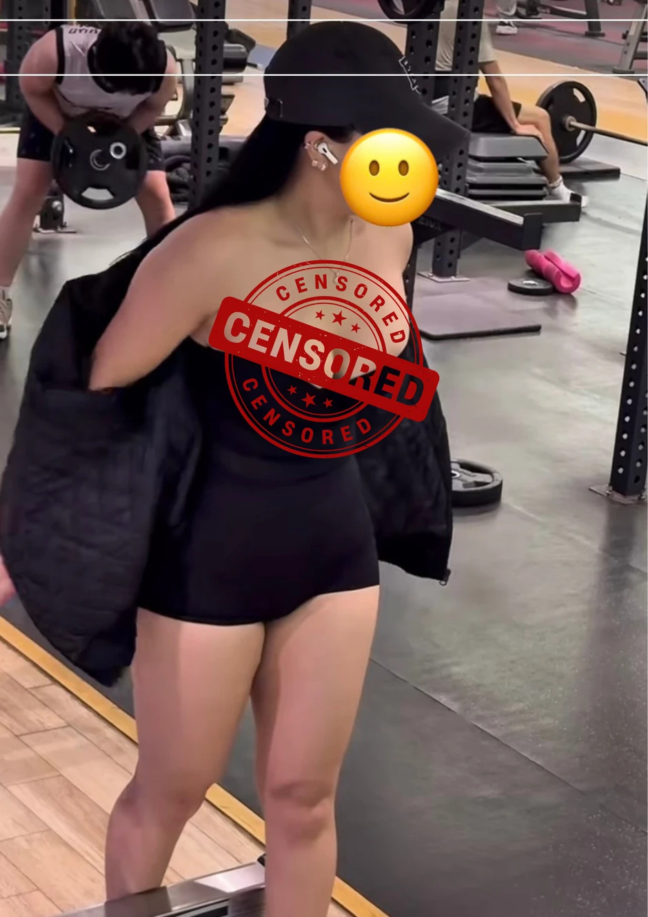 Bị chỉ trích phản cảm, loạt clip gây phẫn nộ vẫn chiếm sóng, cố tình chỉ để nổi tiếng?