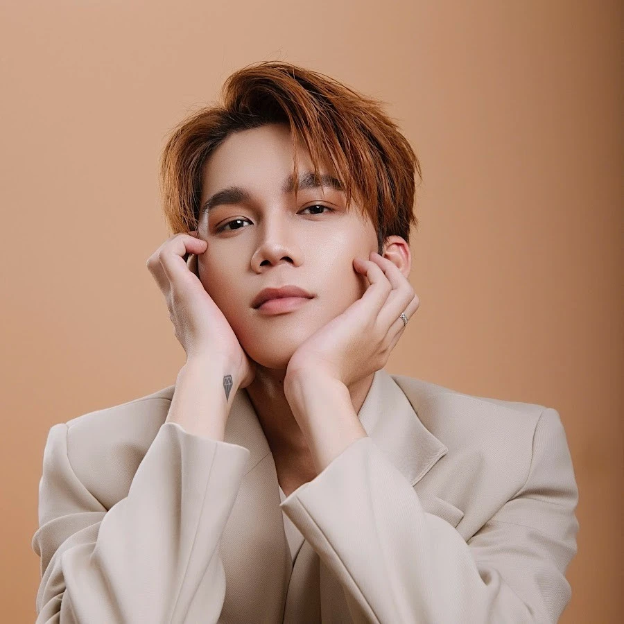 Bi kịch của những ca sĩ tỷ view