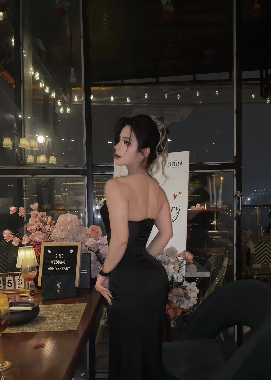 Nữ PT gym tiết lộ bí quyết giữ dáng săn chắc cùng thực đơn gây sốt khiến dân mạng bất ngờ