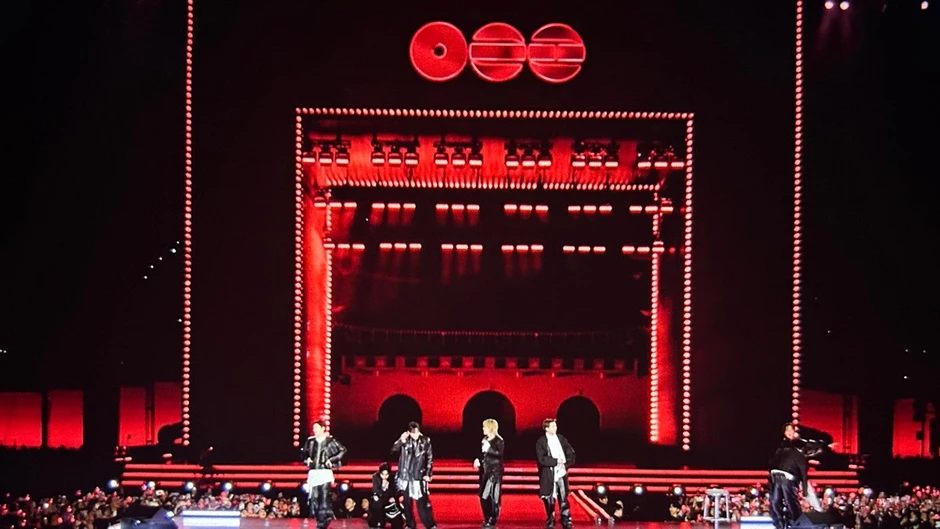 Biển người đổ về Seoul xem BTS