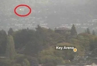 Biểu tình lịch sử lên tới đỉnh điểm khi nam ca sĩ bị đuổi khỏi nhóm được giải cứu — Truyền thông Mỹ vào cuộc