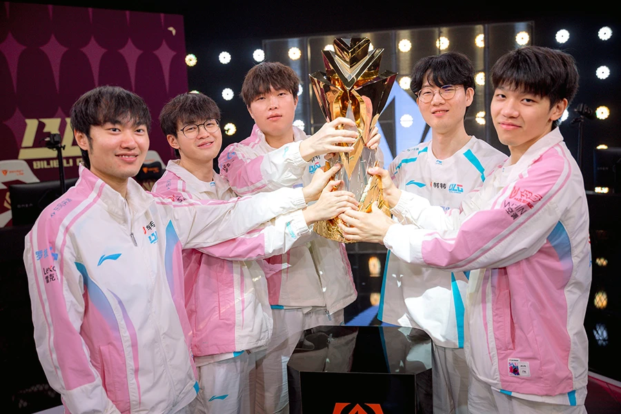 Bilibili Gaming vô địch First Stand 2026 sau chiến thắng 3-1 trước G2 Esports