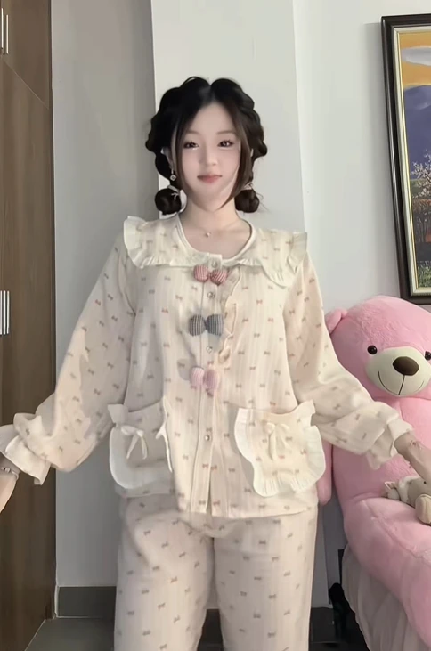 Bình An hút hơn 5 triệu view trong video "th.a.y đ.ồ" Bình An hút hơn 5 triệu view trong video "th.a.y đ.ồ"