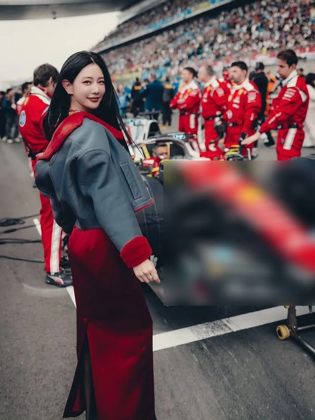 Bỏ chồng đại gia, mỹ nhân gợi cảm nức tiếng xứ Hàn "thay đầu" không nhận ra nổi! Bỏ chồng đại gia, mỹ nhân gợi cảm nức tiếng xứ Hàn "thay đầu" không nhận ra nổi!