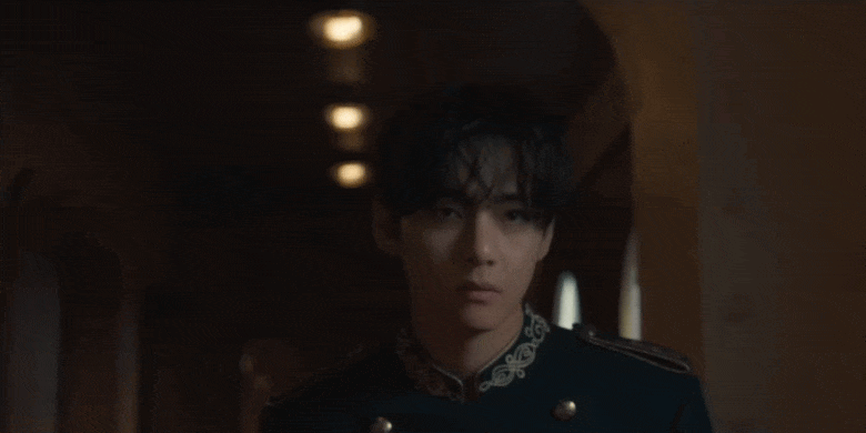 BTS đã trở lại: MV đẹp như 1 thước phim tái hiện Titanic, âm nhạc đủ wow!