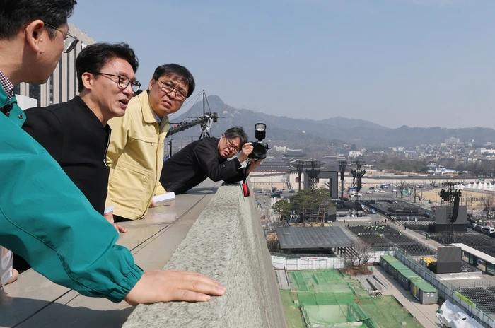 Cập nhật concert miễn phí của BTS tại Quảng trường Gwanghwamun