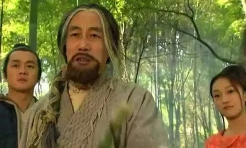 Cặp vợ chồng diễn viên lang thang nhặt rác như ăn mày: Sự thật ngỡ ngàng phía sau nguồn thu 15 tỷ mỗi năm!